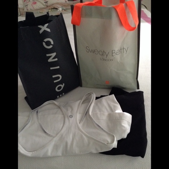 Bundle 3 items and save! - Picture 1 of 1